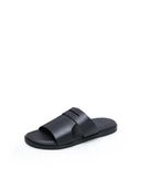 Black color option, Sold out, Currently selected