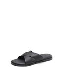 Black color option, Sold out, Currently selected