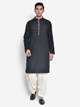 KISAH - Men Black Kurta (Set of 2)