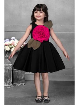 Lagorii - Elegant Black Floral Embellished Dress