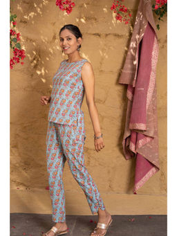 NAVYAS FASHION - Blue Sleeveless Co-Ord (Set of 2)