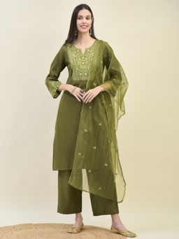 Shree - Women Green Kurta with Comfort Pant and Dupatta (Set of 3)