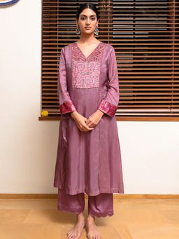 Ganga Fashions - Orchid Mist Silk Kurta with Pant (Set of 2)