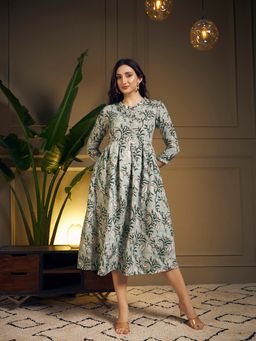Meeranshi - Grey-Coloured Floral Printed Midi Dress