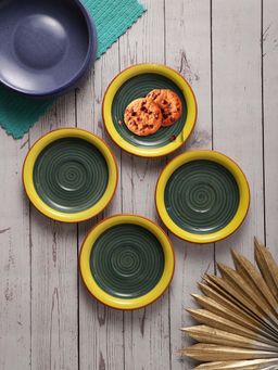 VarEesha - Green with Yellow Border Ceramic Cookie Plates