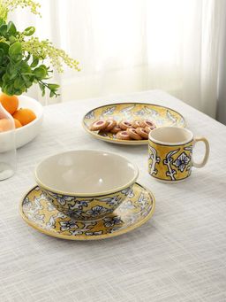VarEesha - Manohar yellow Floral 4 pc Ceramic Breakfast