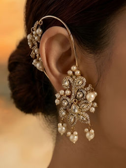 Auraa Trends - White Elegant Kundan Ear Cuff Earrings For Women