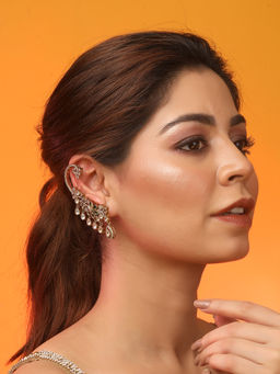 Auraa Trends - Luxury Gold Ear Climber Ear Cuff With Green Gemstones & Diamond Chandelier Drops