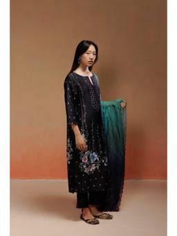 LABEL NAARITI - Karsh Black Silk Embroidered Kurta and Pant with Dupatta