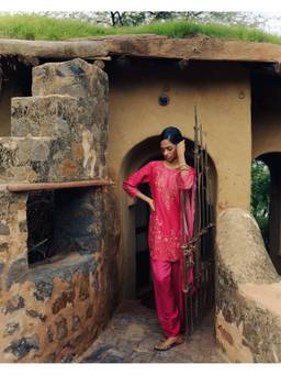 LABEL NAARITI - Elnaz Red Silk Embroidered Kurta and Salwar with Dupatta