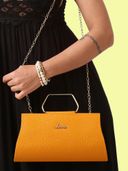 Yellow color option, Currently selected