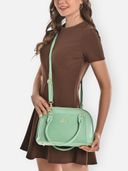 Green color option, Currently selected