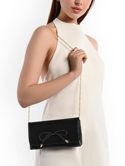 Lavie - Women's Crush Bow Medium Envelope Clutch (M)