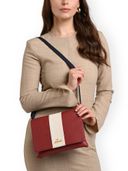 Red color option, Currently selected