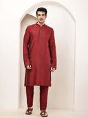 Maroon color option, Currently selected