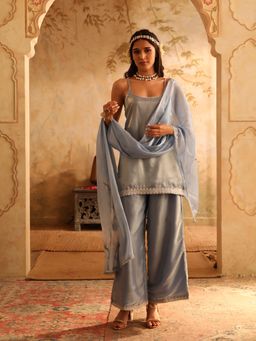 Bani Women - Embroidered Strap Style Straight Short Kurta Dupatta (Set of 3)