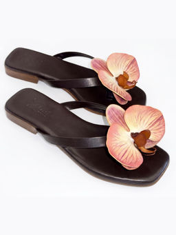 Zori World - Palma - Floral Brown Flats