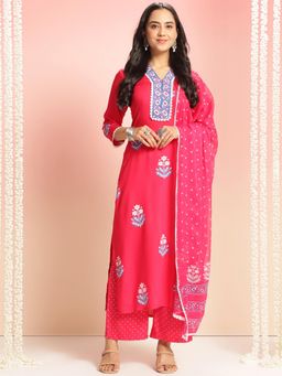 Gahan - Rayon Bright Floral Pink Straight Kurta with Pant & Printed Dupatta (Set of 3)
