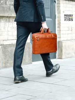 The Clownfish - Faux Leather 14 Inch Laptop Messenger Bag with Detachable Belt