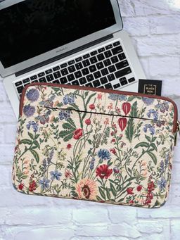 The Clownfish - Unisex 14 Inch Tablet Laptop Sleeve