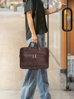 The Clownfish - Faux Leather 15.6 Inch Laptop Messenger Bag with Detachable Belt