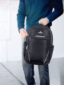 The Clownfish - Polyester 26L Unisex Travel Backpack Fits 14 Inch Laptop