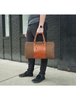 The Clownfish - Concordia 24L Duffle Bag with Detachable Belt