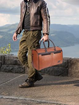 The Clownfish - 25L Unisex Faux Leather Travel Duffle Bag with Detachable Belt