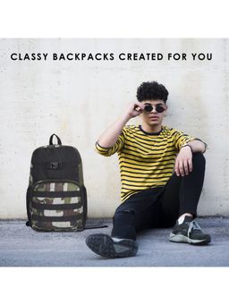 The Clownfish - Polyester 21L Unisex Travel Backpack Fits 14 Inch Laptop