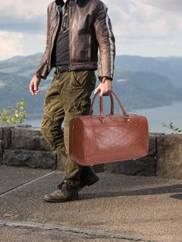 The Clownfish - Vegan Leather 32 Litre Unisex Travel Duffle Bag with Detachable Belt