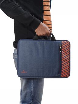 The Clownfish - Polyester Unisex 14 Inch Laptop Bag