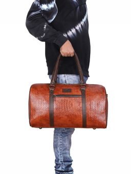The Clownfish - 29L Faux Leather Crocodile Finish Unisex Travel Duffle Bag with Detachable Belt