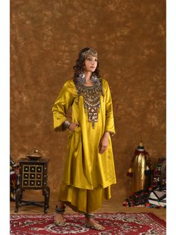 Ekavira - Raahi Collection Shaira Solid Kurta and Palazzo (Set of 2)