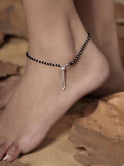 Kicky and Perky - 925 Sterling Silver Black Beaded Anklet