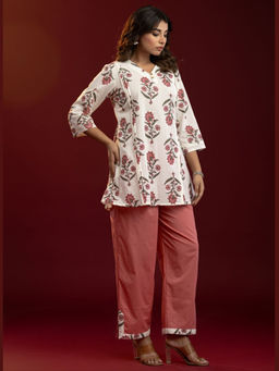 VEDANA - Peach Rose Bloom Cotton Co-Ord Set