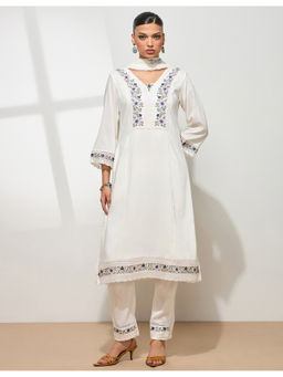 HRITIKA - White Silk Blend Embroidered Kurta with Pant and Dupatta