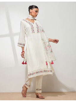 HRITIKA - White and Pink Silk Blend Embroidered Kurta with Pant and Dupatta