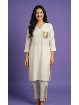 SPAN - White Rayon Solid Kurta with Pant