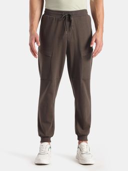 Jockey - AM72 Men Super Combed Cotton Rich Regular Fit Jogger - Black Olive