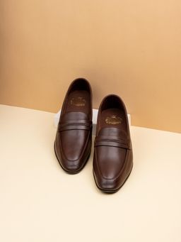 ATESBER - Mens Brown Solid Round Toe Formal Loafers