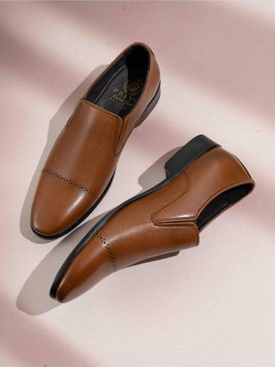 Mens Tan Solid Round Toe Formal Leather Loafers