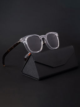 Voyage - UV Protected & Polarized Black Wayfarer Sunglasses for Unisex Adult - 22002MG4192