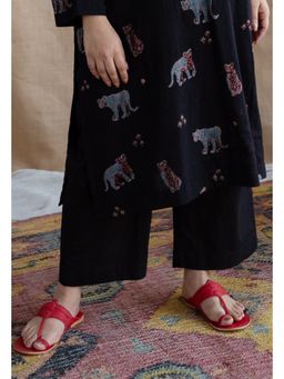 The Indian Ethnic Co. - Black Straight Slub Cotton Palazzo