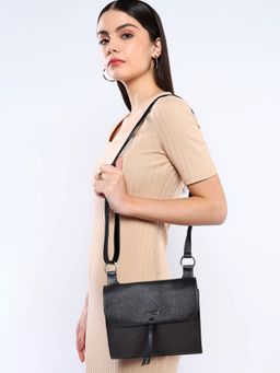 Sassora - Premium Leather Trendy Classic Women Sling Bag (M)