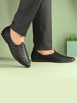 Valentino - West Port Men Black Faux Leather Ethnic Jutti