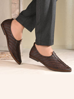 Valentino - West Port Men Faux Leather Brown Ethnic Jutti