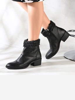 Valentino - Women Textured Leather Black Ankle Zipper Boots with Fur Collar