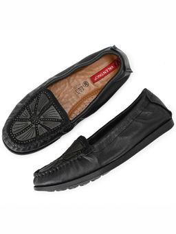 Valentino - Women Premium Leather Black Flexible Slip On Loafer