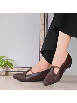 Valentino - Women Textured Kitten-Wedge Pumps