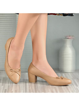 Valentino - Women Nude Block Heel Pumps